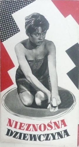Nieznośna dziewczyna, Francja 1956